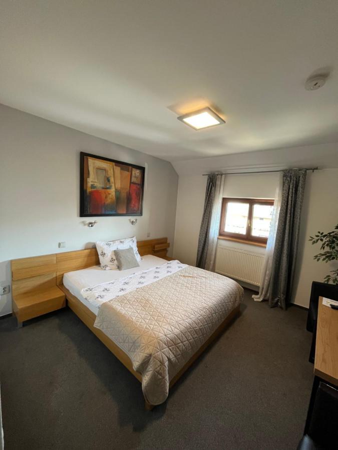 Hotel Algar Opava Eksteriør bilde