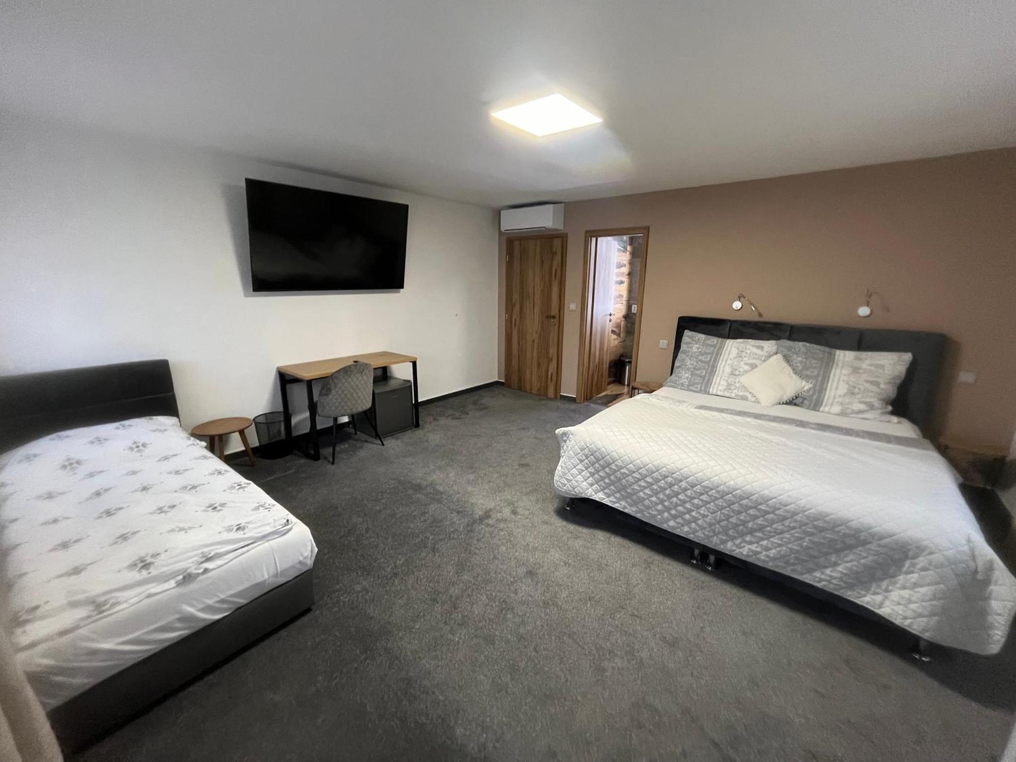 Hotel Algar Opava Eksteriør bilde